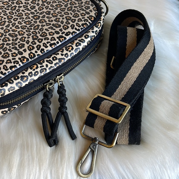 Anthropologie Camera Crossbody Bag - Picture 16 of 16